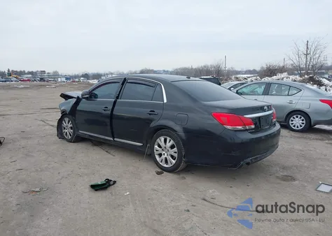 2012 Toyota Avalon z USA, uszkodzony, nr VIN 4T1BK3DB2CU450077